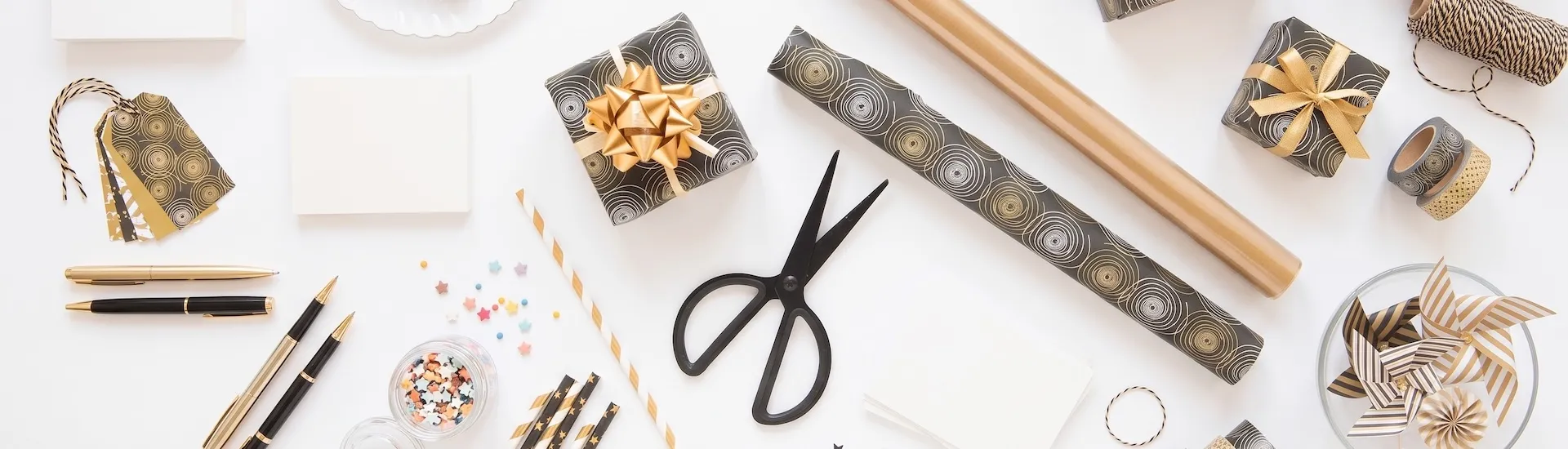 The art of corporate gift wrapping for maximum impact